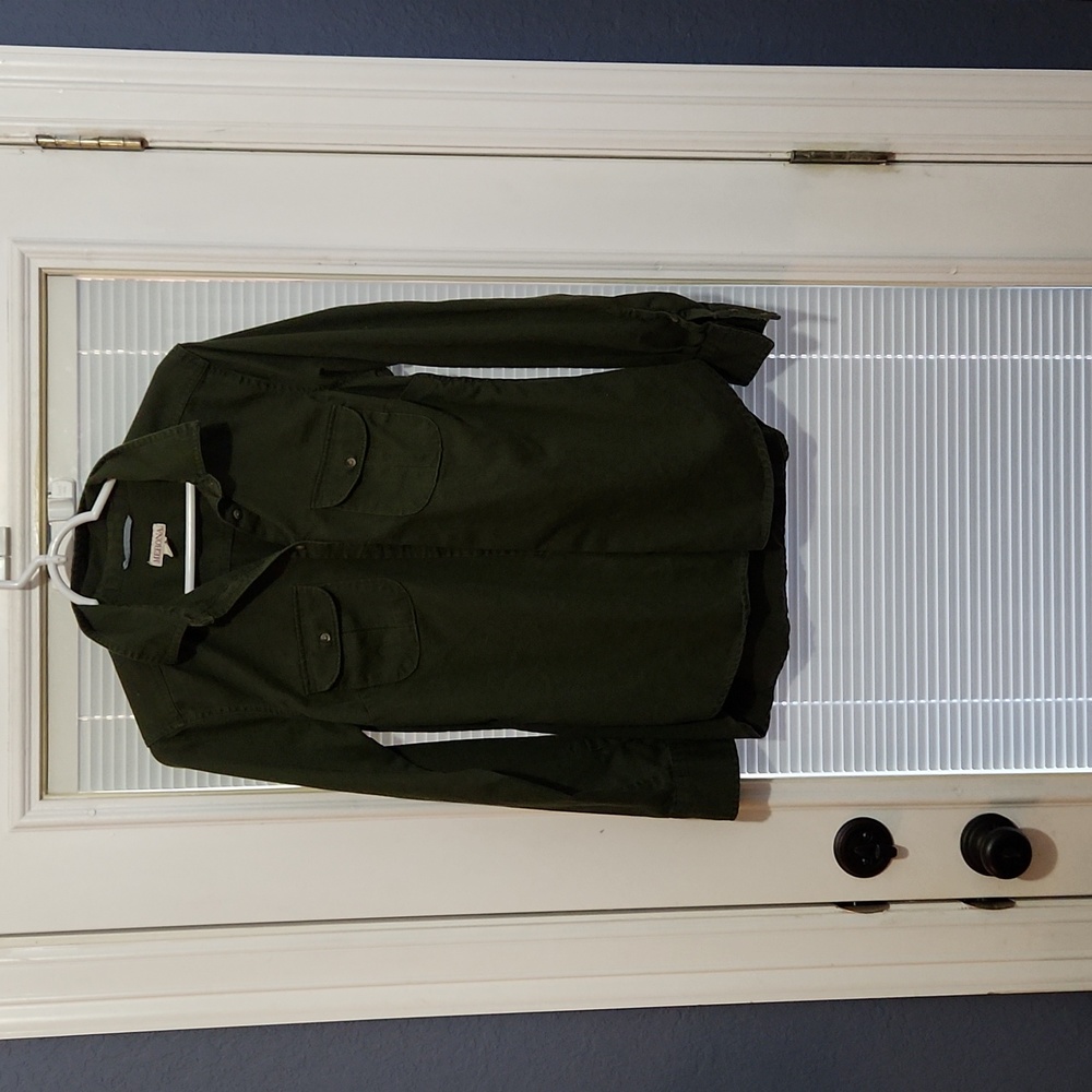 Dark green long sleeved shirt